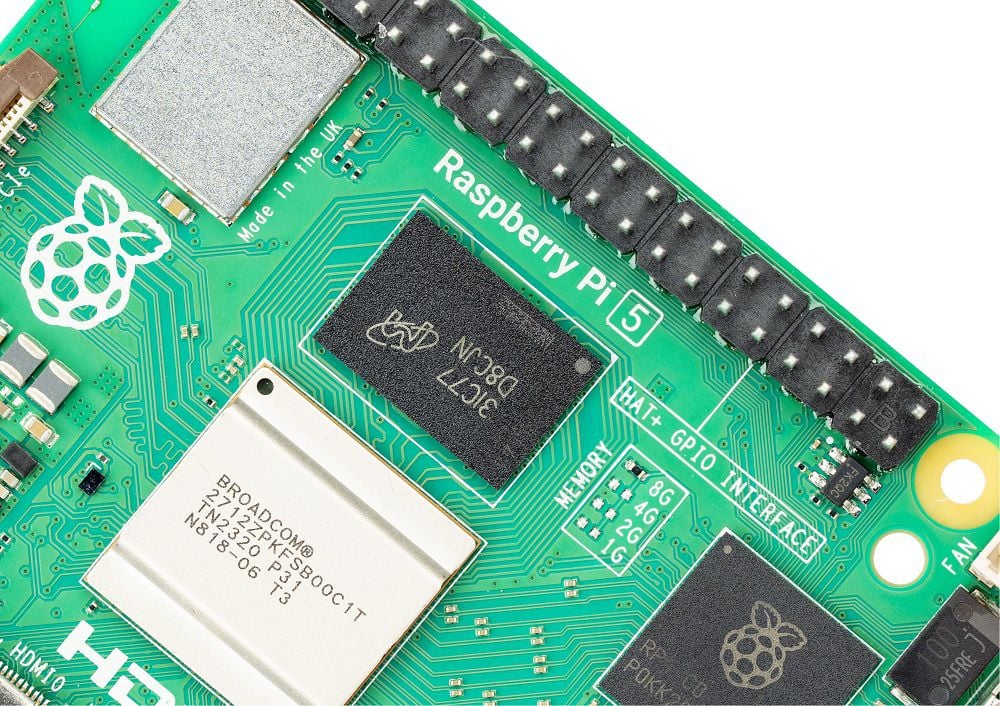 Raspberry Pi 5 view 5